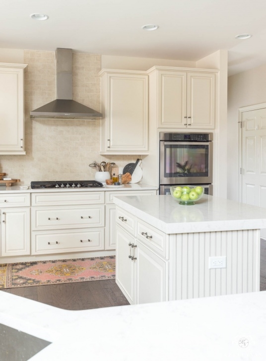 Kitchen Island Decor Cream Simple Kitchen Decorating Ideas