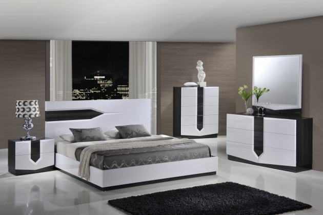 Alluring Bedroom Platform Sets Pic