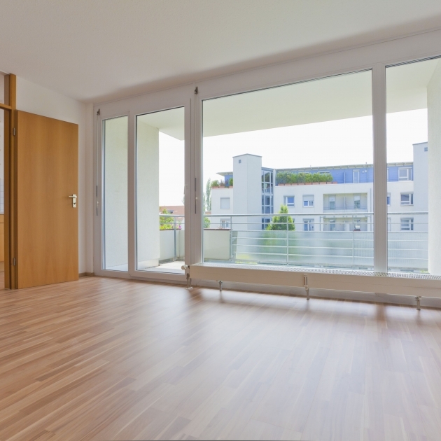 Alluring Living Room Flooring Image