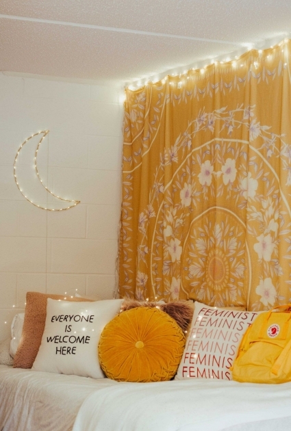 Amazing Yellow Bedroom Decor Ideas Picture
