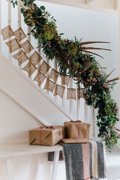 Awesome Stairs Table Xmas Photo