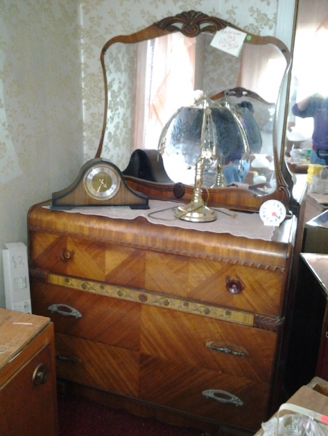 Classy Antique Bedroom Chairs Ebay Image