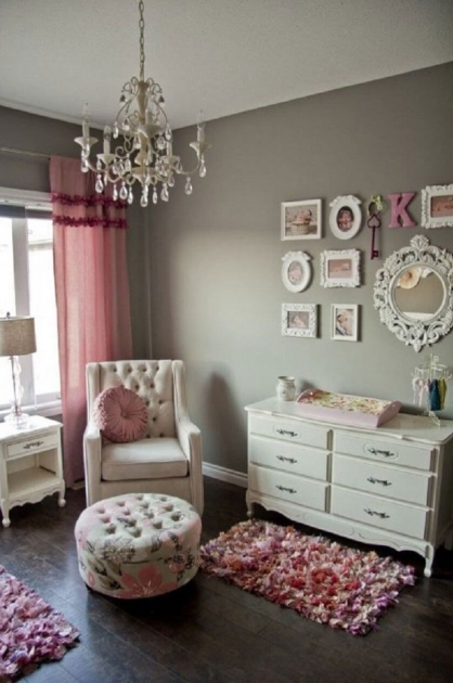 Classy Vintage Bedroom Decor Pic
