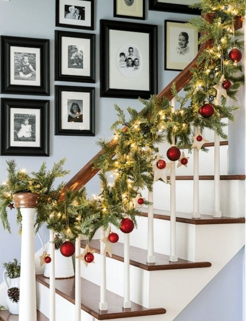 Fantastic Pinterest Christmas Stairs Decor Picture
