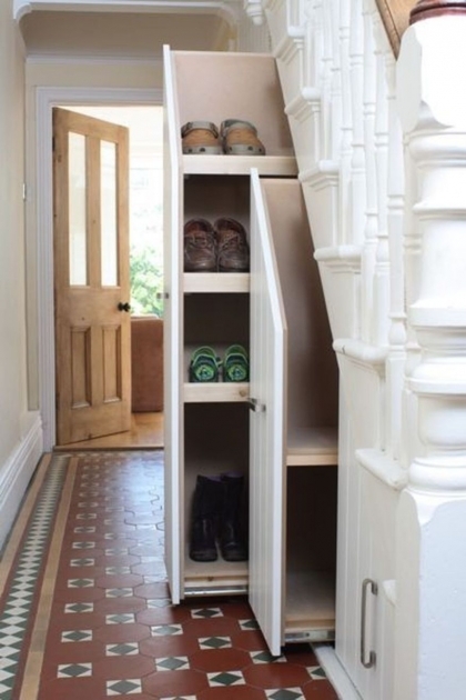 Fantastic Stairs Almirah Design Picture