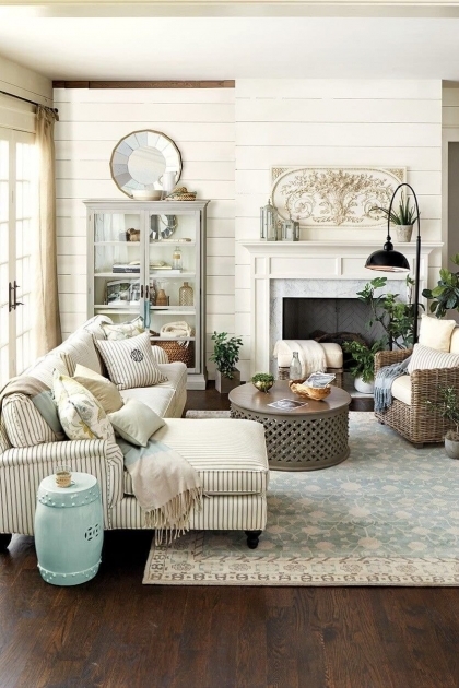 Fascinating Vintage Farmhouse Living Room Decor Picture