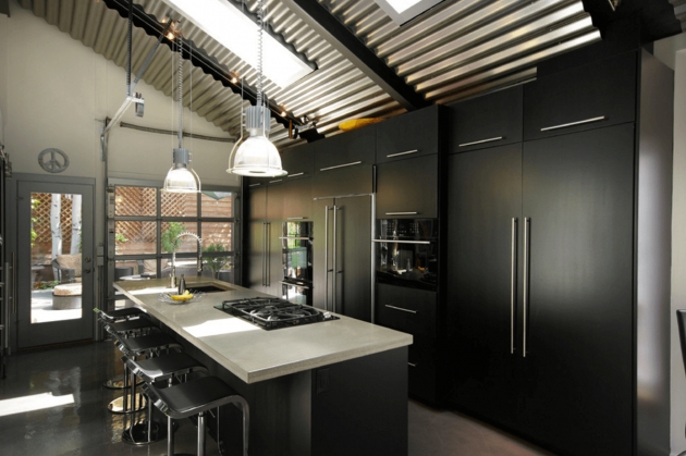 Good Dark Kitchen Interior Design Image
