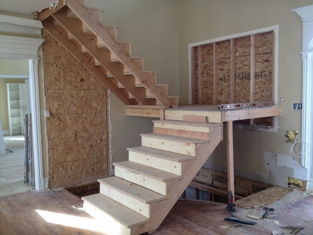 Good U Shaped Stairs Design Image