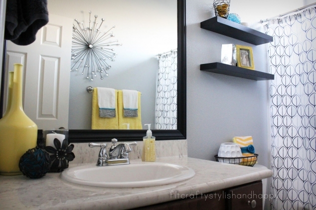 Good Yellow Grey And White Bathroom Decor Photo