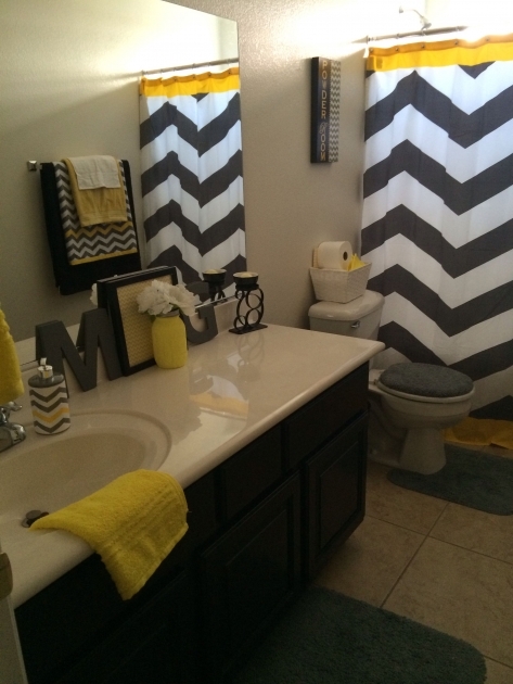 Inspiration Yellow Grey And White Bathroom Decor Pic