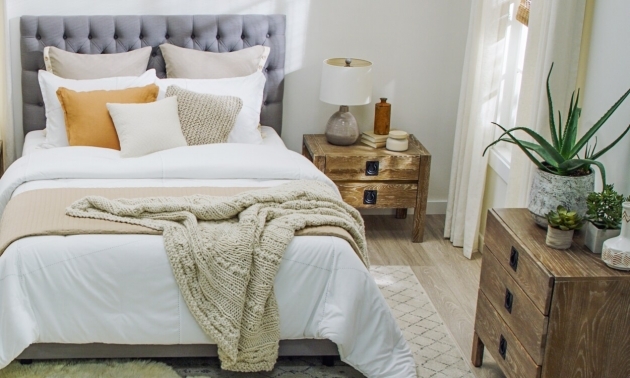 Inspiring How To Arrange Bedroom Furniture Photo
