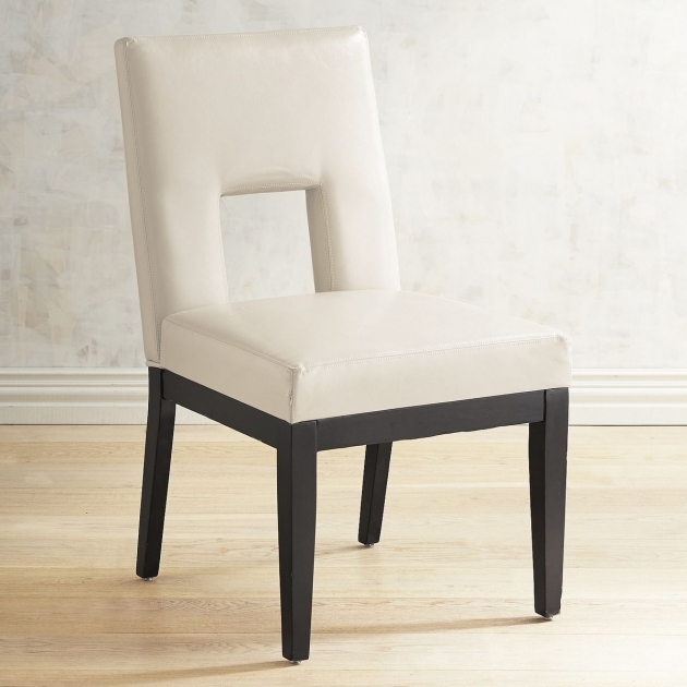 Inspiring Ivory Living Room Chairs Image