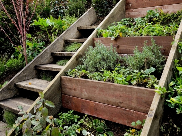 Inspiring Wooden Garden Stairs Pic