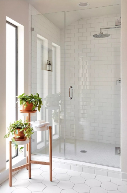 Marvelous White Bathroom Interior Image