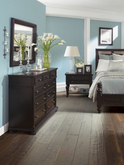 Nice Bedroom Decor Dark Furniture Image