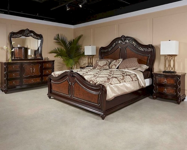 Nice Traditional Bedroom Sets Pic