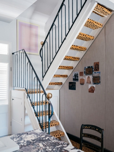 Outstanding Duplex Stairs Design Photo