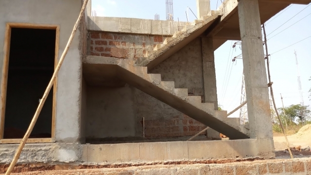 Outstanding Staircase Design Half Landing Photo