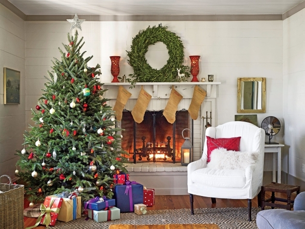 Remarkable Christmas Living Room Decor Picture