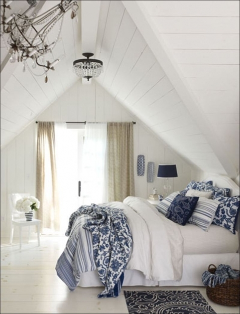 Splendid Bedroom Decor Blue And White Pic
