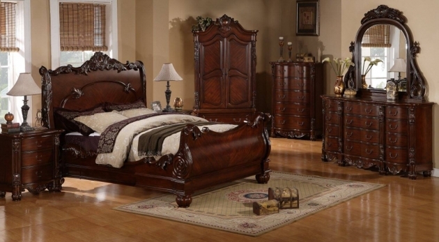 Stunning Traditional Bedroom Sets Photo