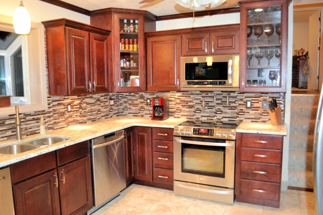 Stylish Kitchen Decor Brown Cabinets Image