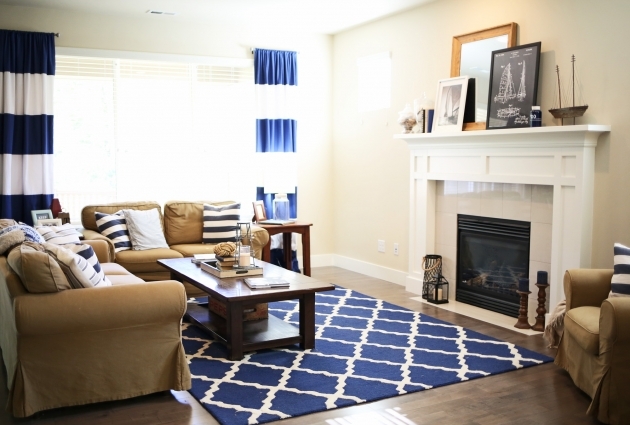 Stylish Nautical Living Room Furniture Image