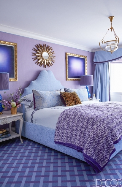 Stylish Purple Wall Decor Living Room Photo