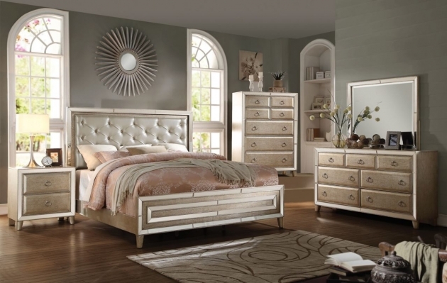 Surprising Gold Bedroom Chairs Image