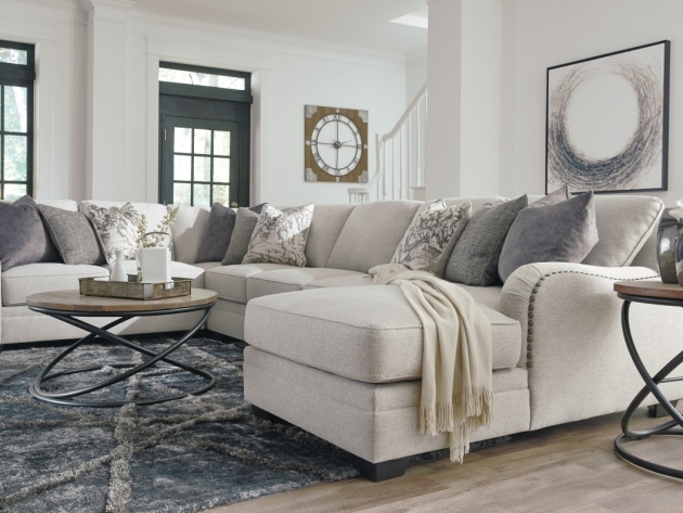 Top Living Room Factory Outlet Picture