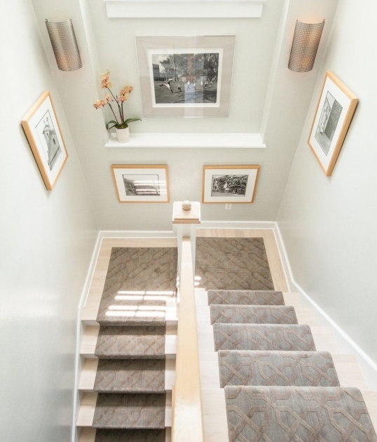 Top Staircase Design Half Landing Pic