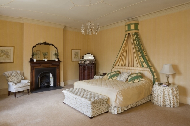 Top Victorian Bedroom Ideas Image