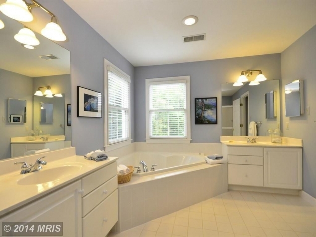 Top Zillow Bathroom Ideas Image