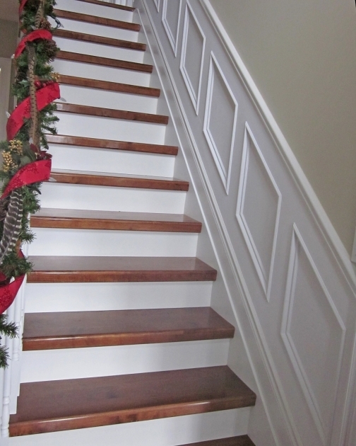 Wonderful Wainscoting On Stairs Ideas Pic